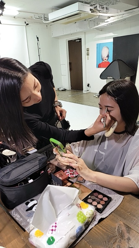 撮影風景 - ヘアメイク