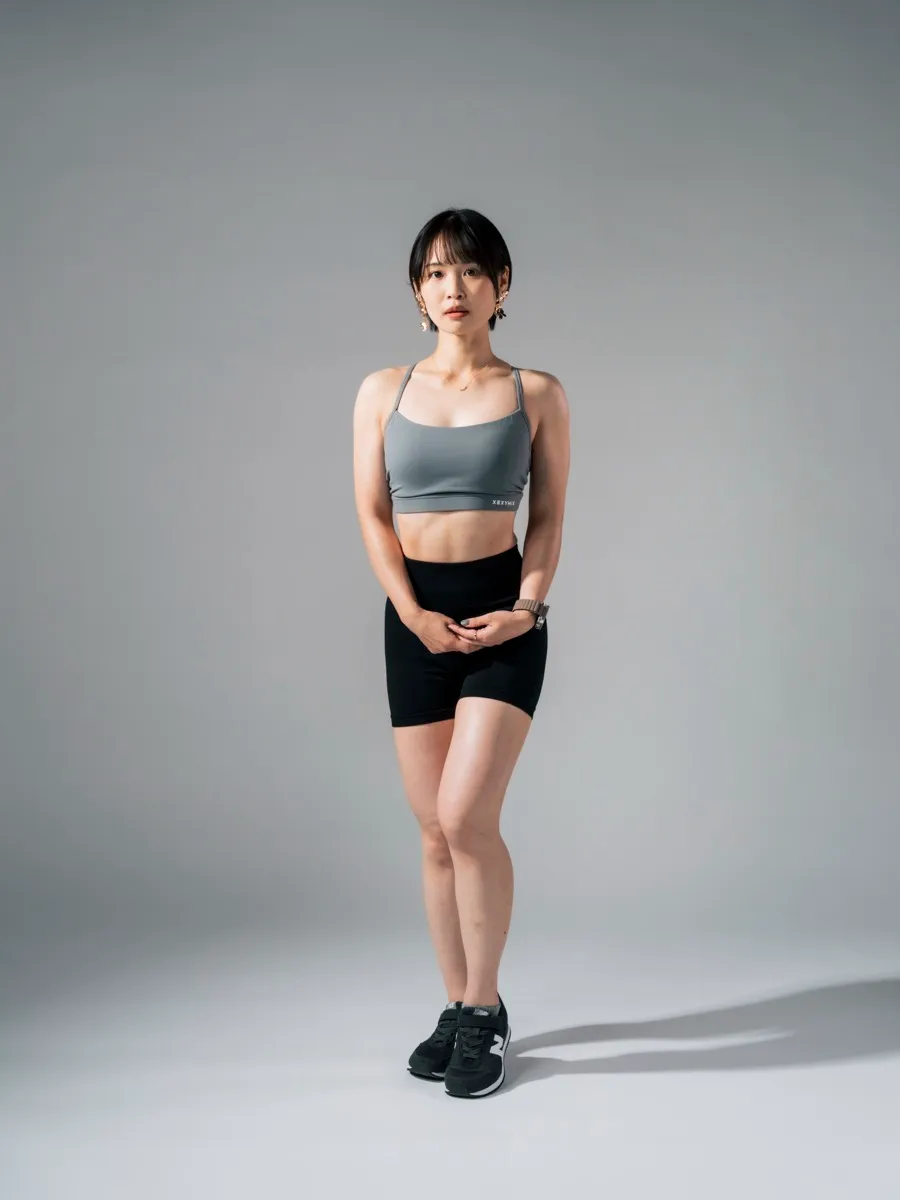 女性エレガント撮影 - 上品なスタイリング