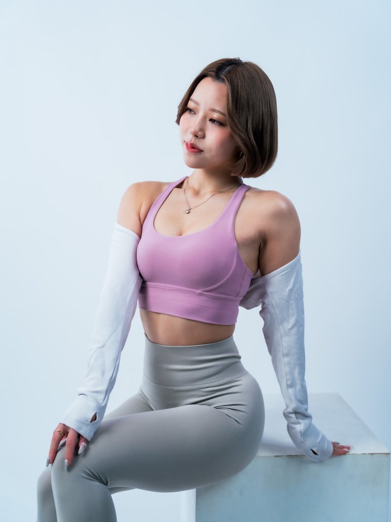 BECOME AGENCY モデル 2